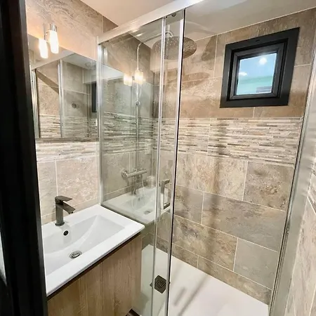 L'essentiel - 50 M Plage De La Grande Conche Апартаменты *